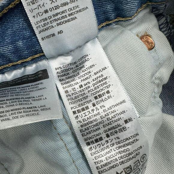 Levis 501 Light Wash Blue Mens 30x31 Straight Leg Button Fly Denim Jeans Red Tab - Picture 6 of 14